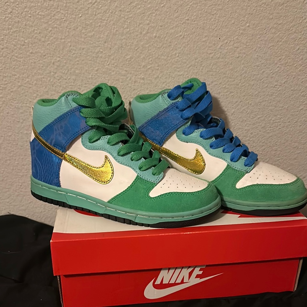 Nike Kids' Green and Blue Sneakers
